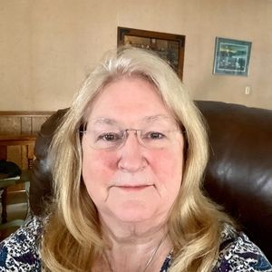 Meet your Posher, Anita